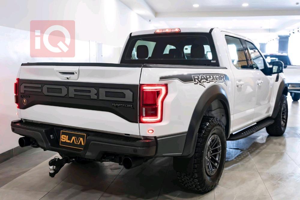 Ford F-150 Raptor